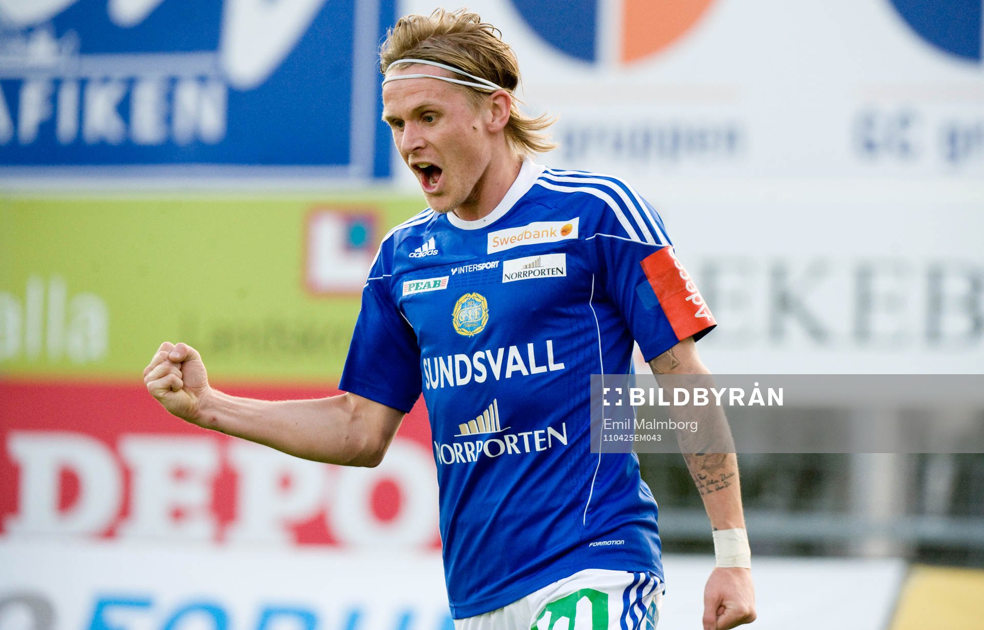 Ari Freyr Skulason, Sundsvall. 1-0. Jubel