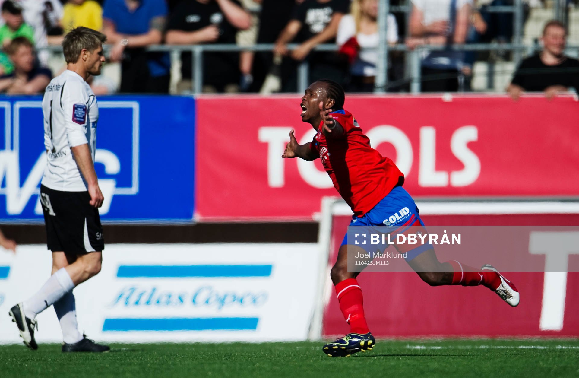May Mahlangu, Helsingborg, jubel