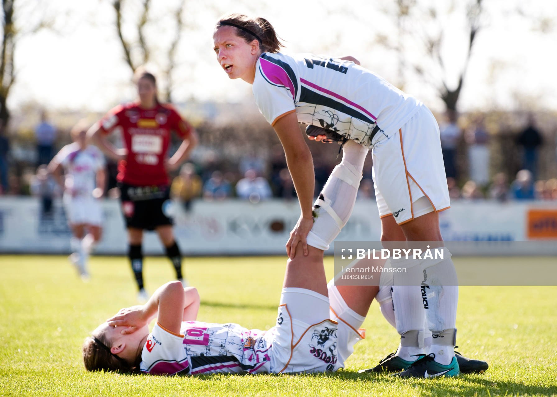 Lina Nilsson, Elin Rubensson, Ldb Malmö. Skada, smärta