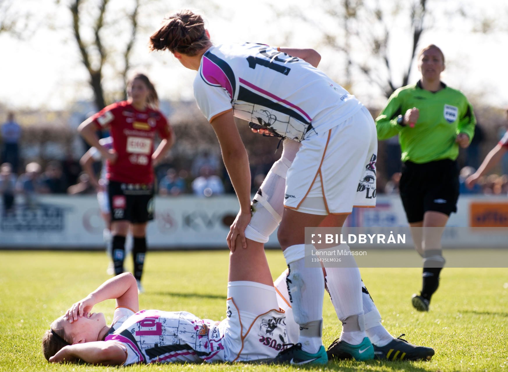 Lina Nilsson, Elin Rubensson, Ldb Malmö. Skada, smärta