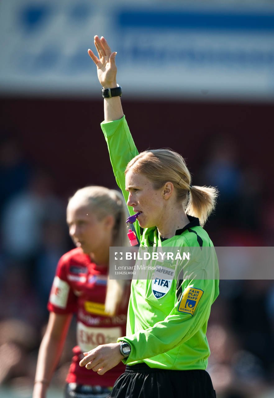 Sara Persson, Domare