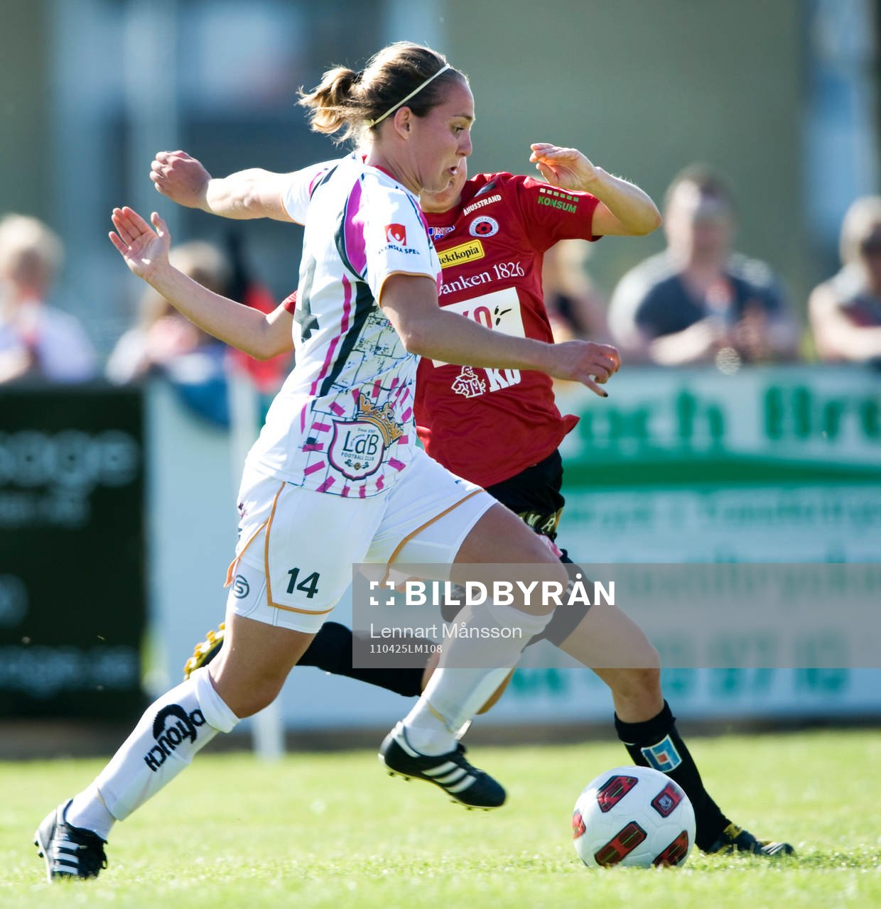 0-1 Manon Melis