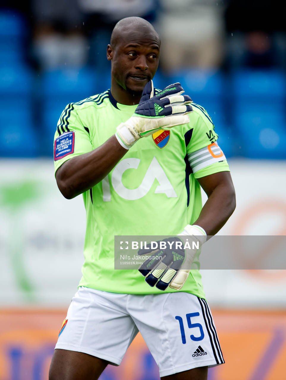 Pa Dembo Touray, målvakt