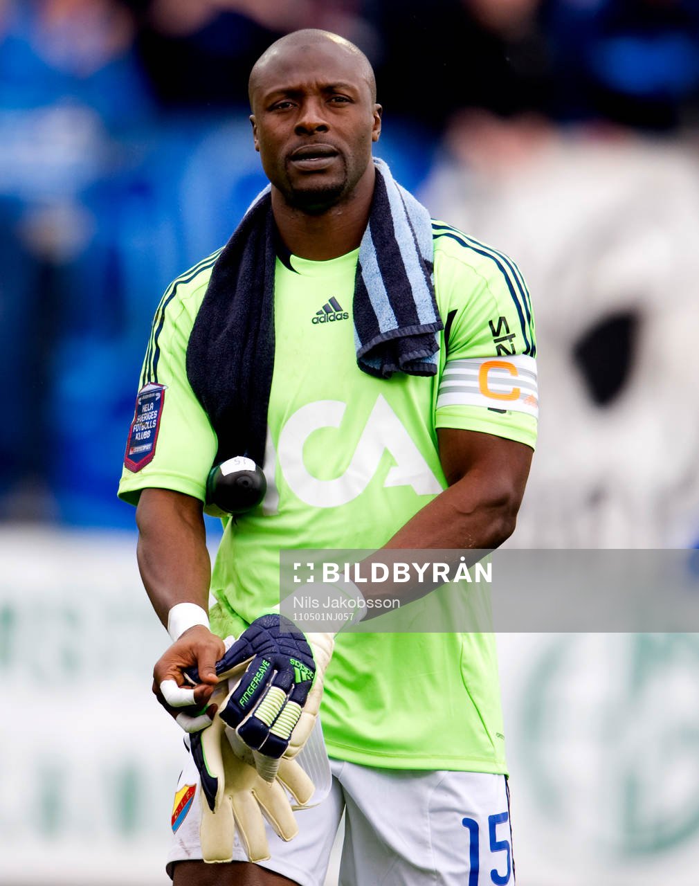 Pa Dembo Touray, målvakt