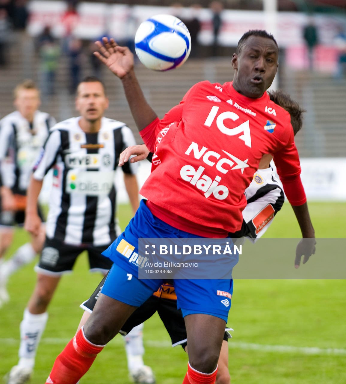 Oliver Karekezi, Öster