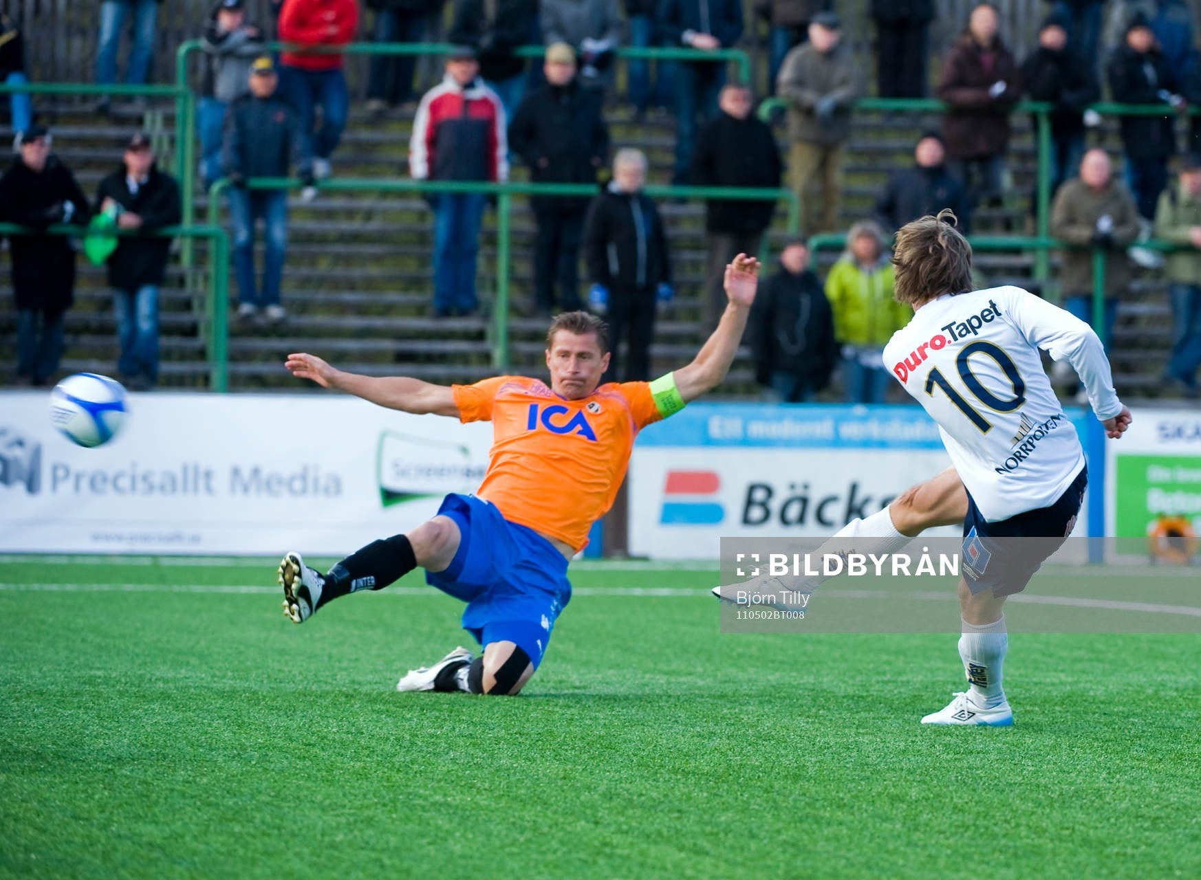 Tomas Zvirgzdauskas, Halmstad och Jakob Orlov, Gefle gör