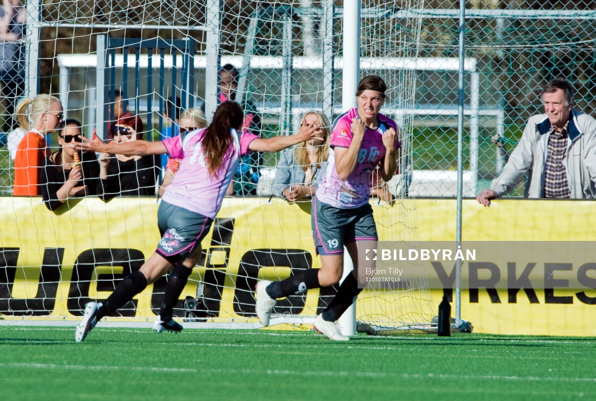  Linda Forsberg, Malmö, jubel efter 1-2.
