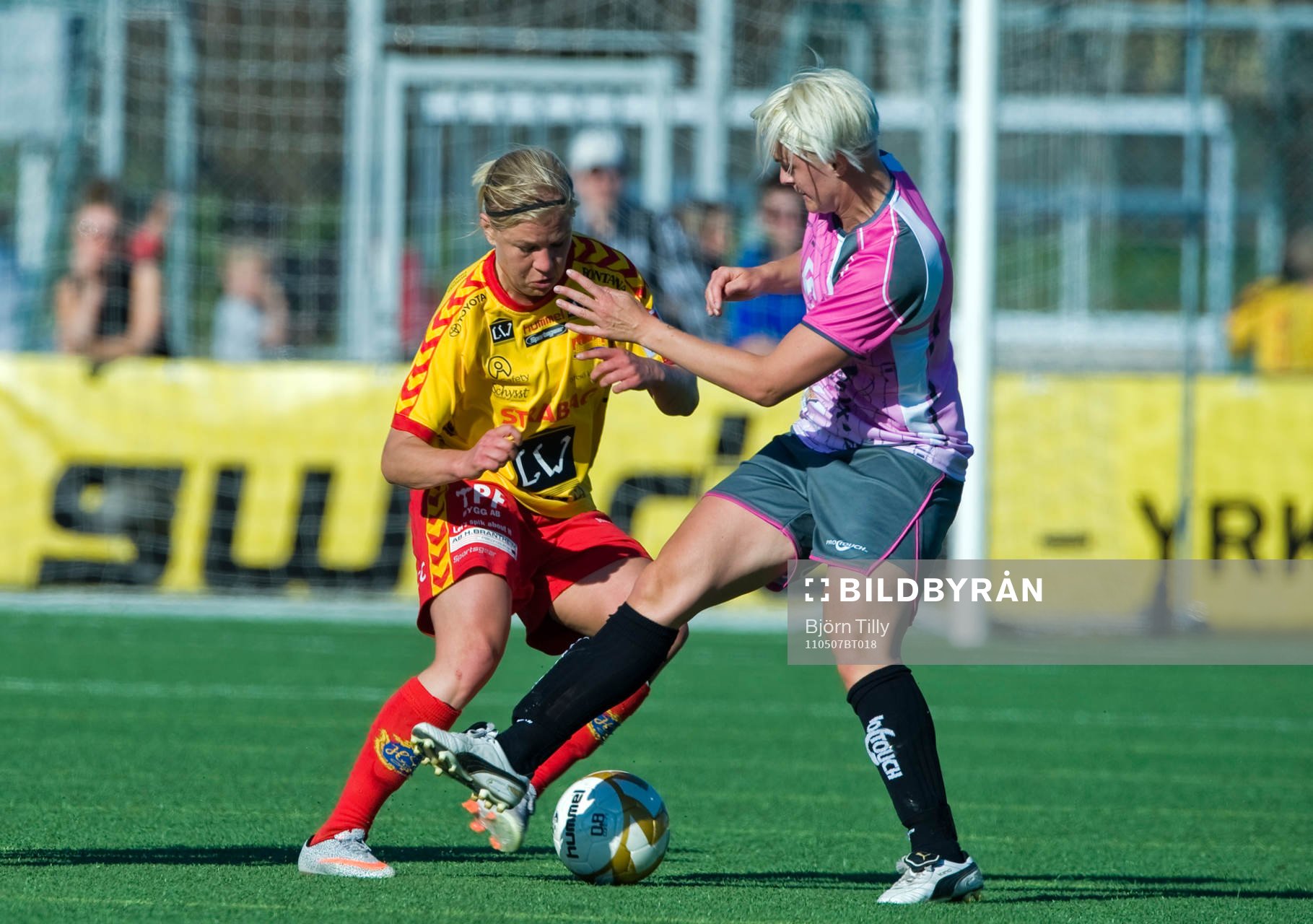 Katrin Schmidt, Tyresö och Nilla Fischer, Malmö