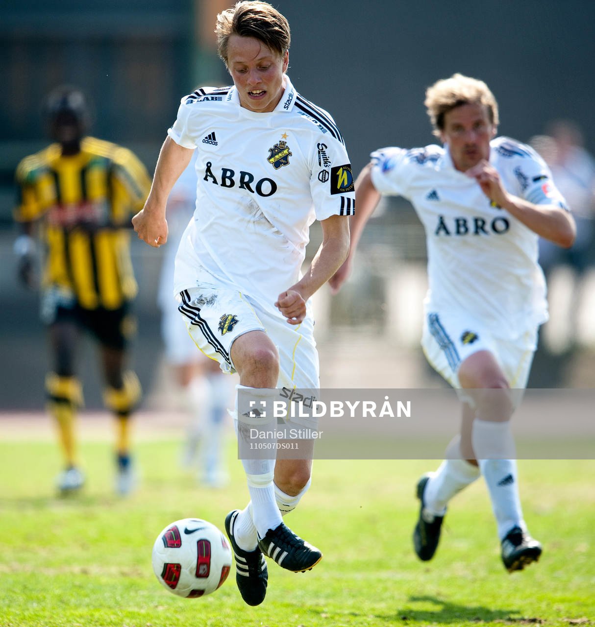 Viktor Lundberg , AIK