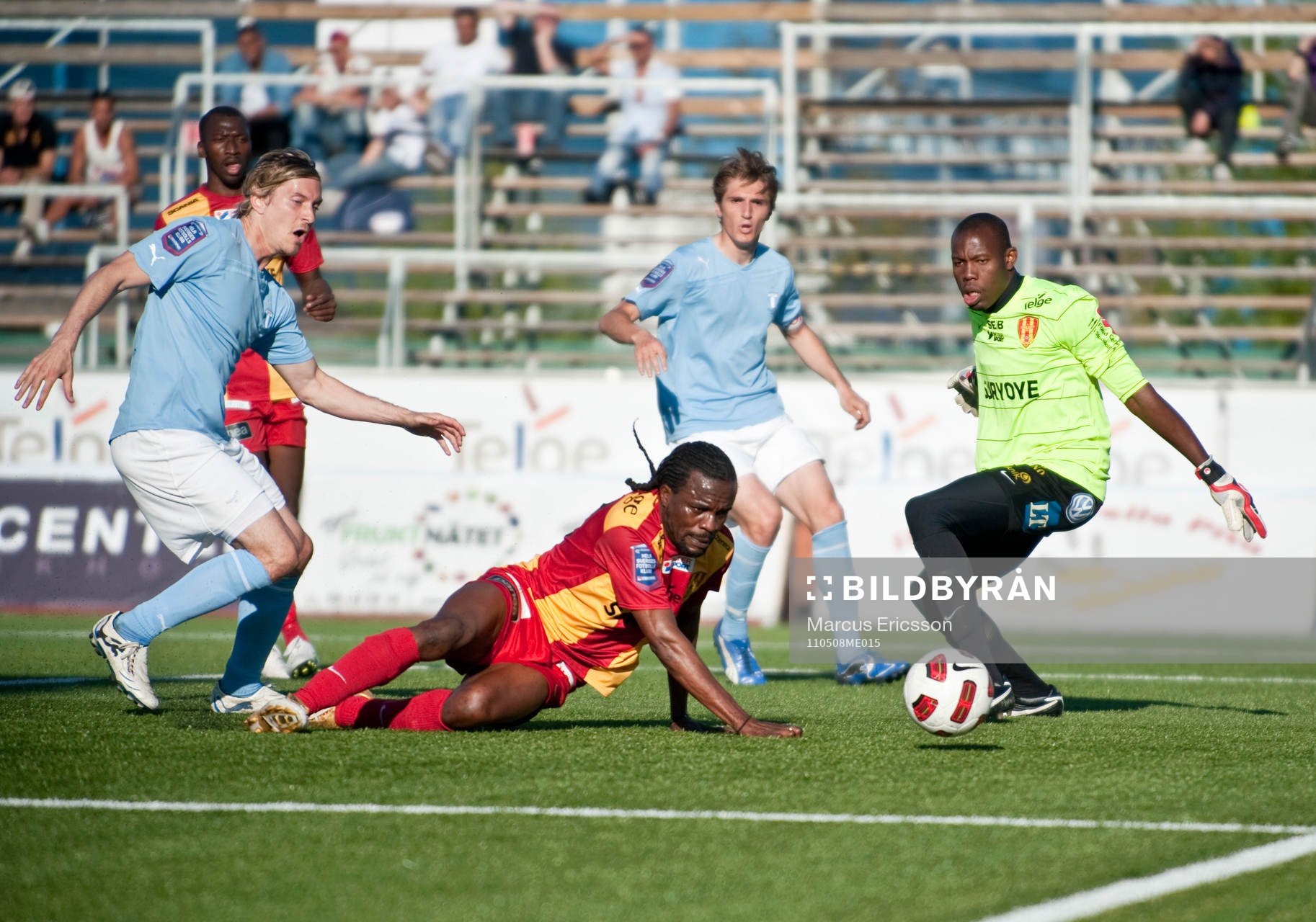 Peter Ijeh, Syrianska rensar undan bollen