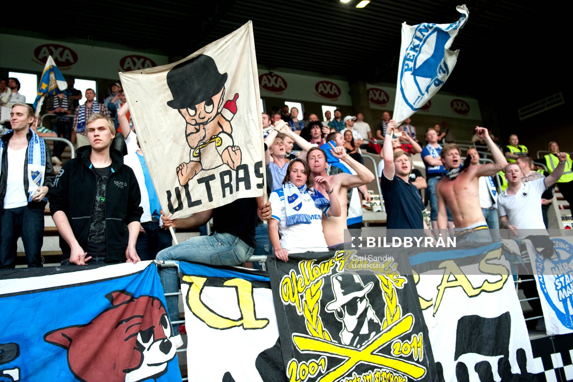 Norrköping, supporter med Guliganflagga