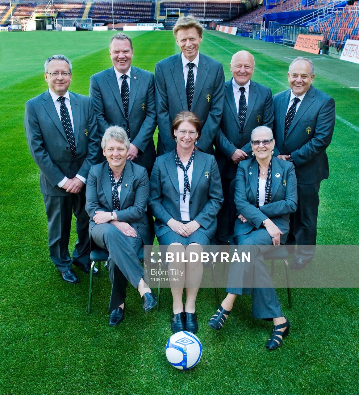 Bakre raden från vänster: Kenneth Håkansson, Karl-Erik Nilsson, Jörgen Eriksson, Lars-Åke Lagrell och Mikael Santoft. Sittande från vänster: Susanne Erlandsson, Annelie Larsson och Rose-Marie Frebran.