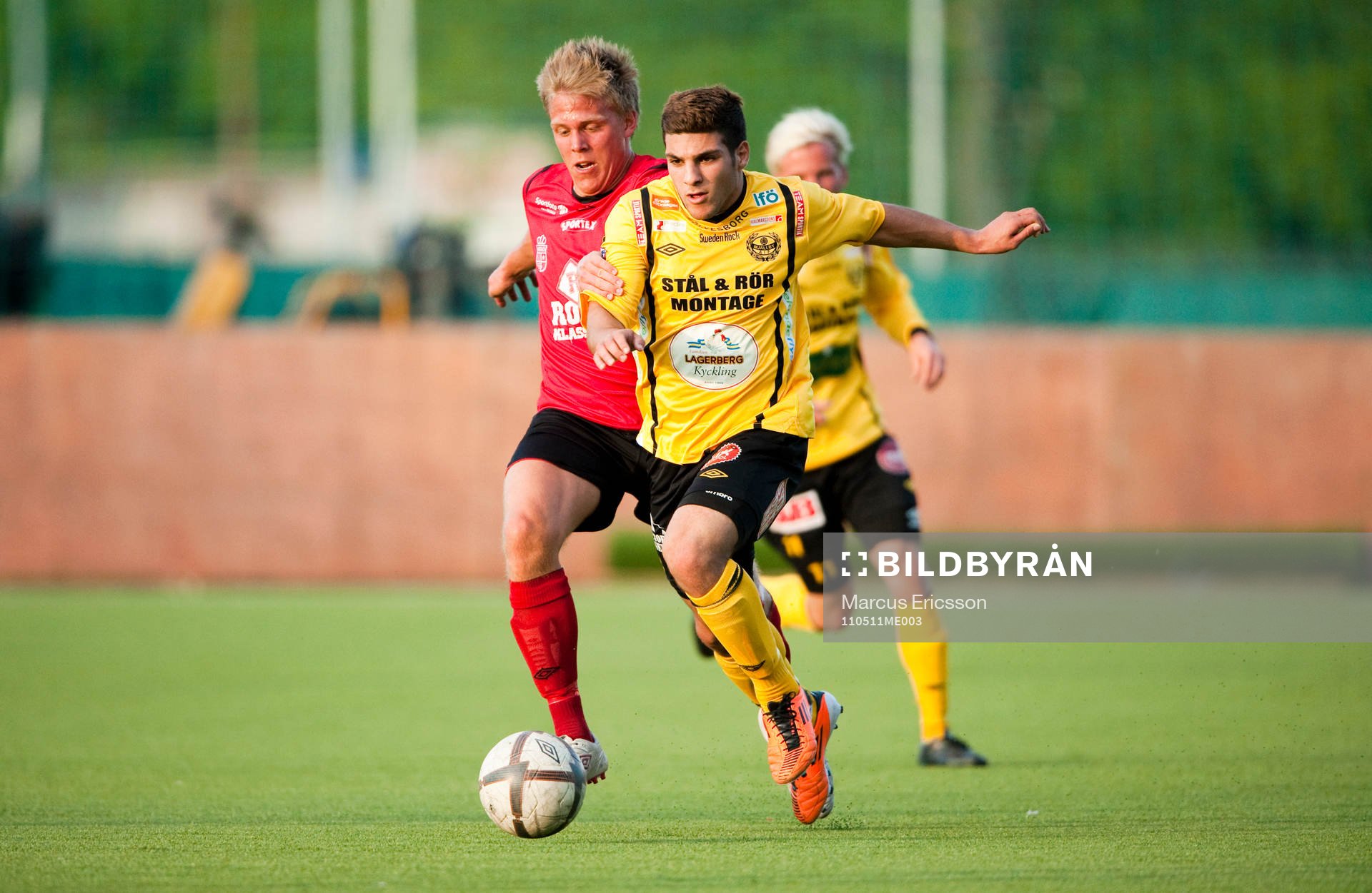 Moestafa El Kabir, Mjällby och Jesper Westerberg, Vasalund