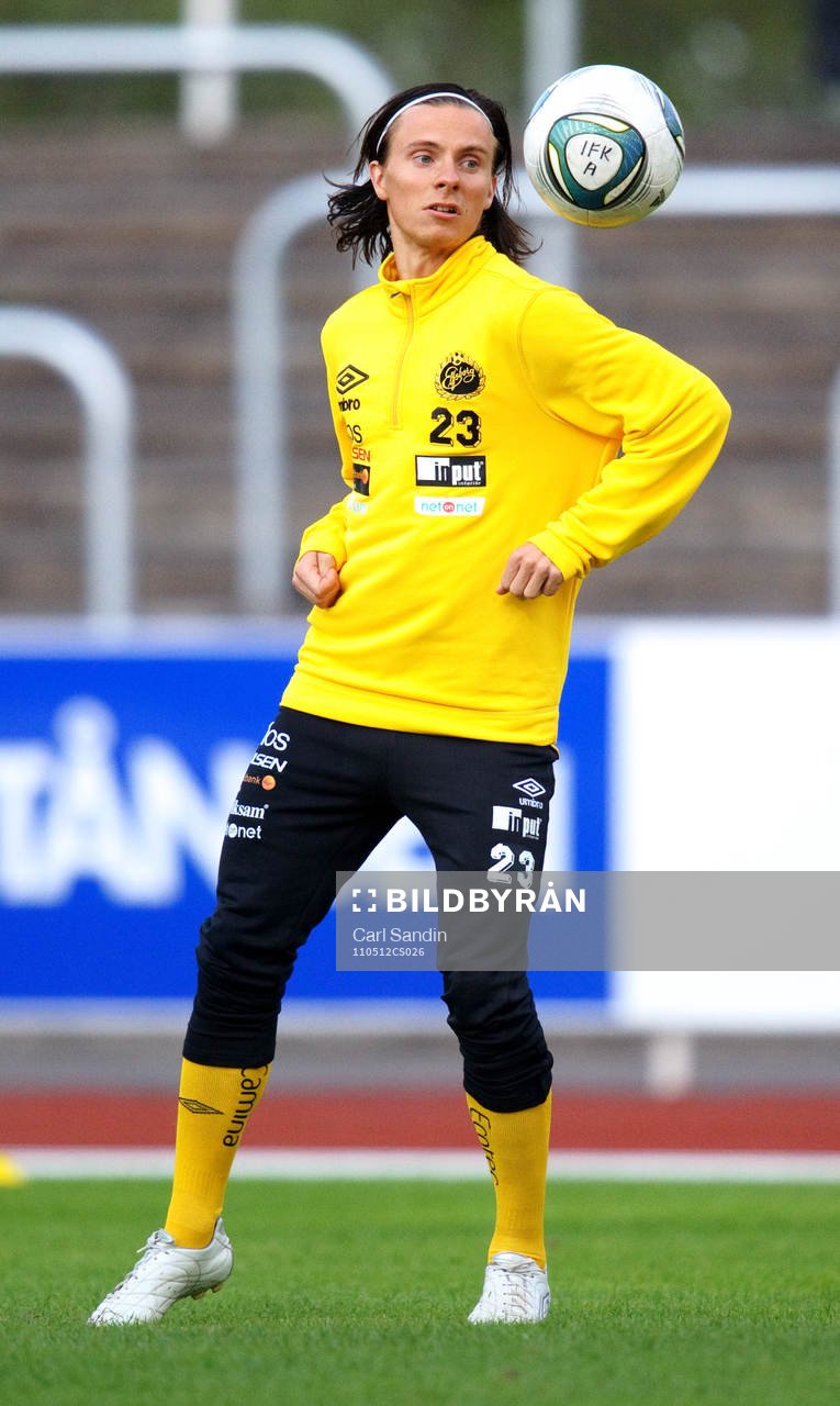 Niklas Hult