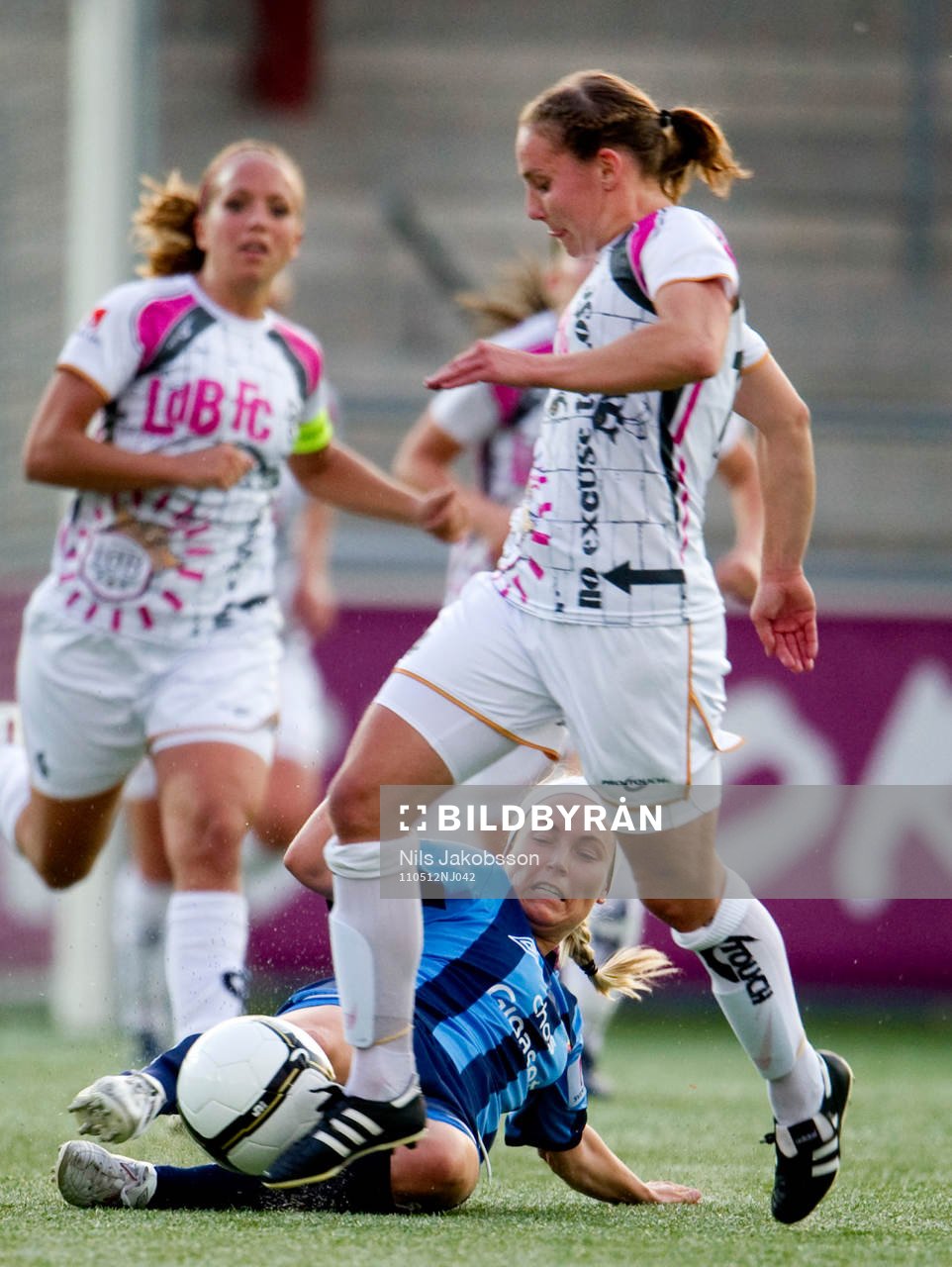  Dora Maria Larusdottir, Djurgården, Manon Melis, LDB Malmö.
