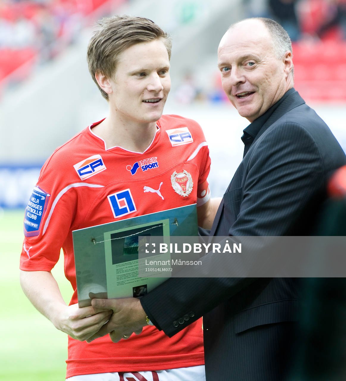 Mattias Johansson, Kalmar, får pris av Svenska Spel