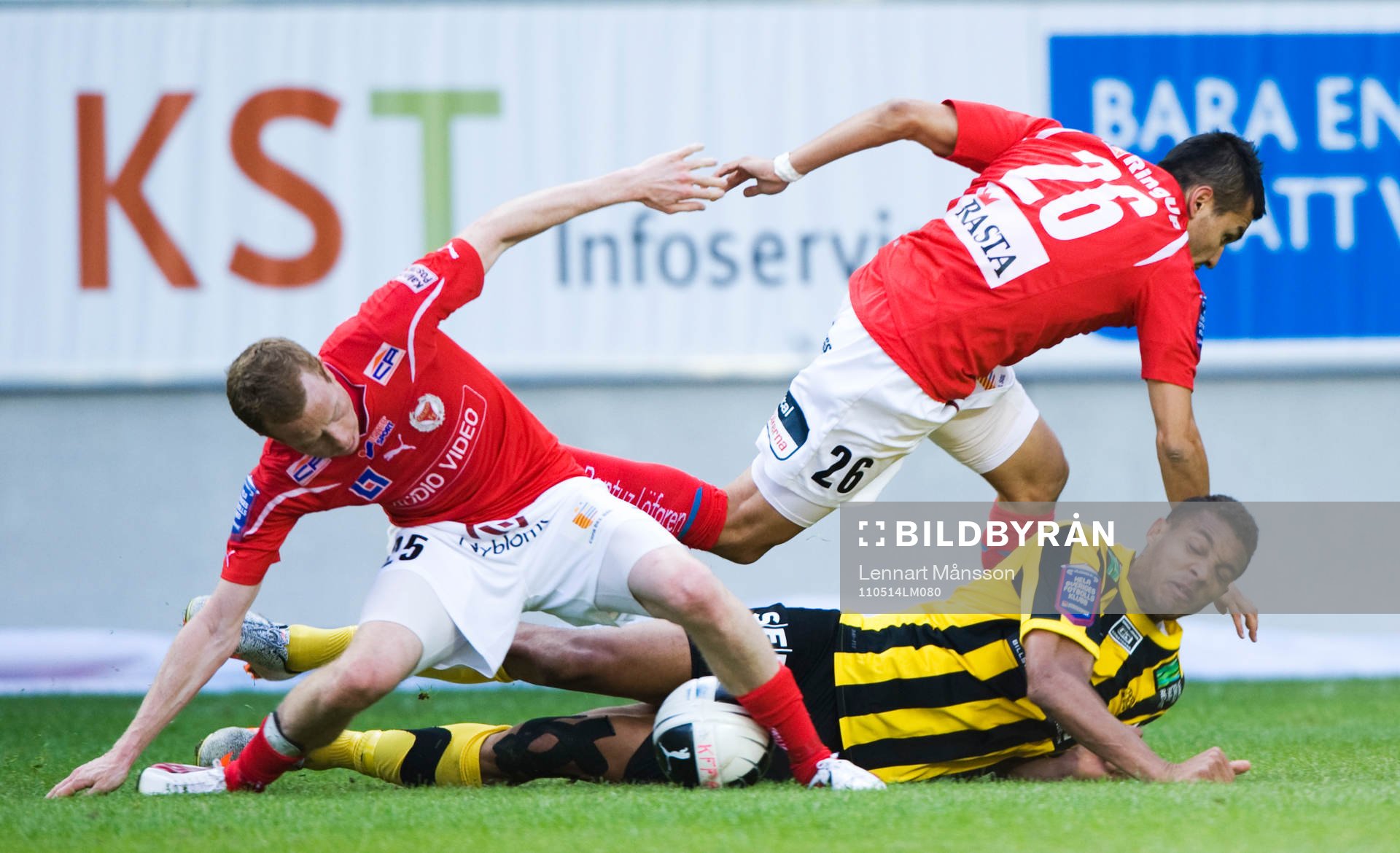Kalmar körde över Häcken, här Tobias Eriksson och Emin