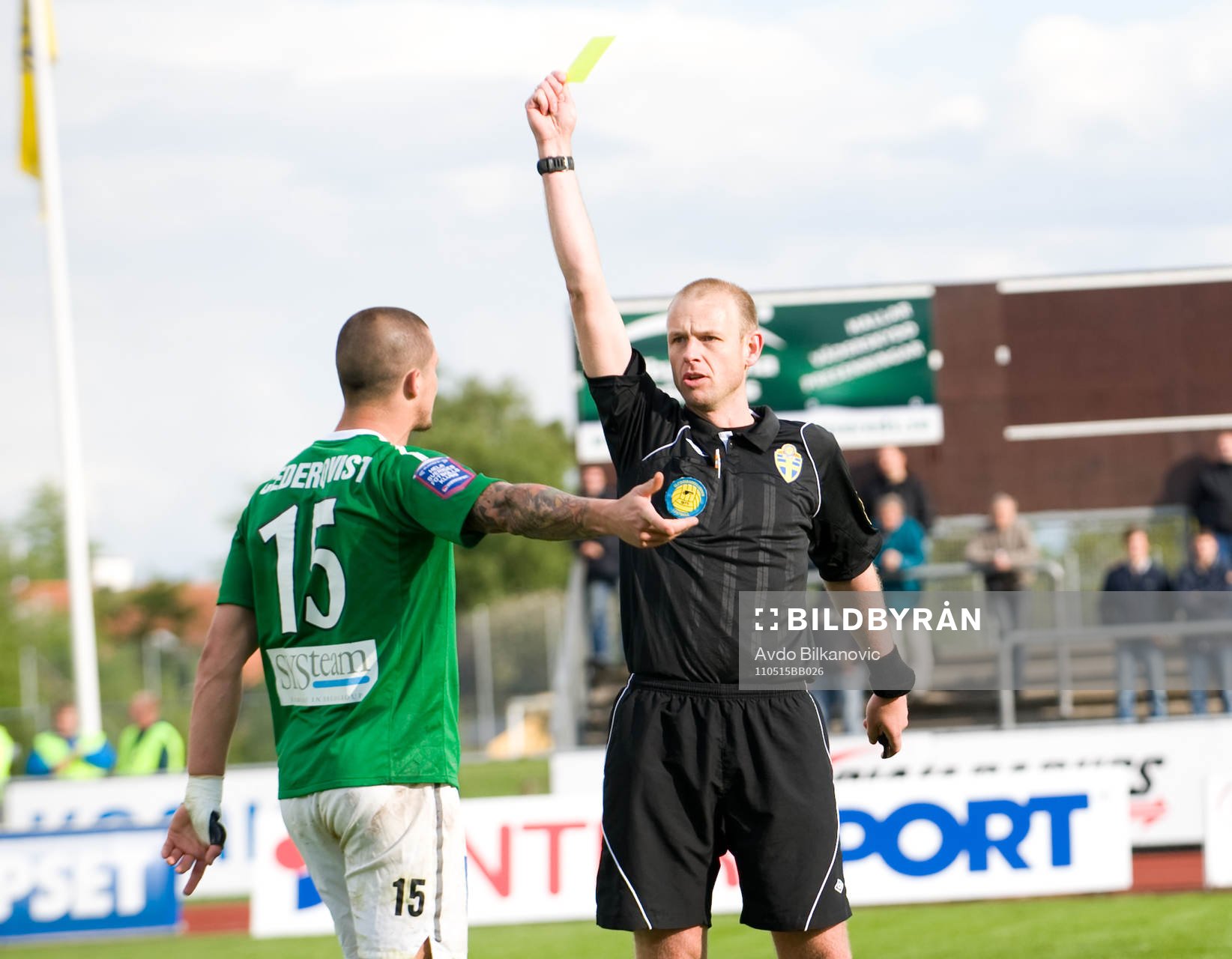Pär Cederqvist, Jönköping, Fredrik Lundberg, domare gul