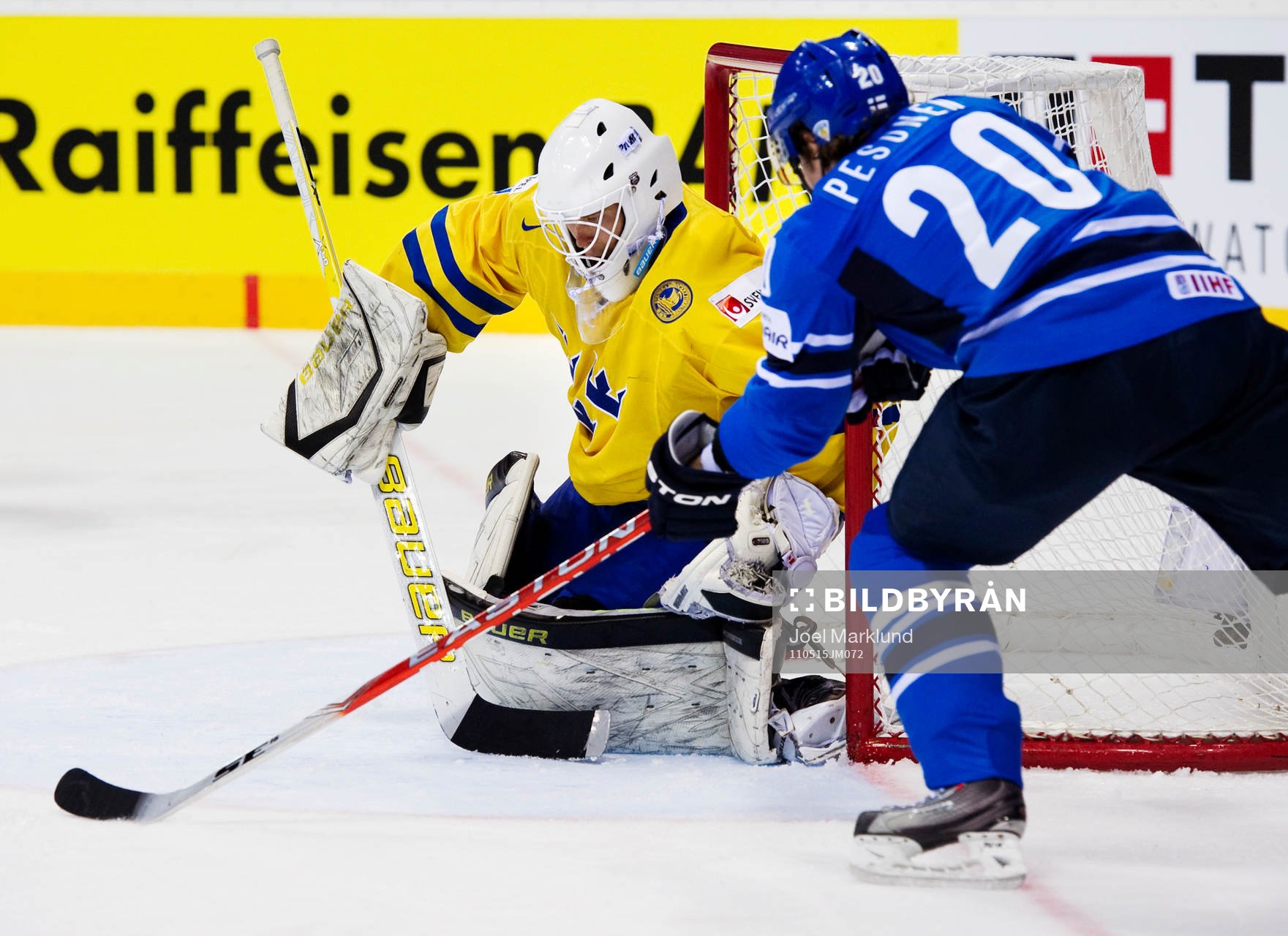 Janne Pesonen, Finland, oroar Viktor Fasth, målvakt,