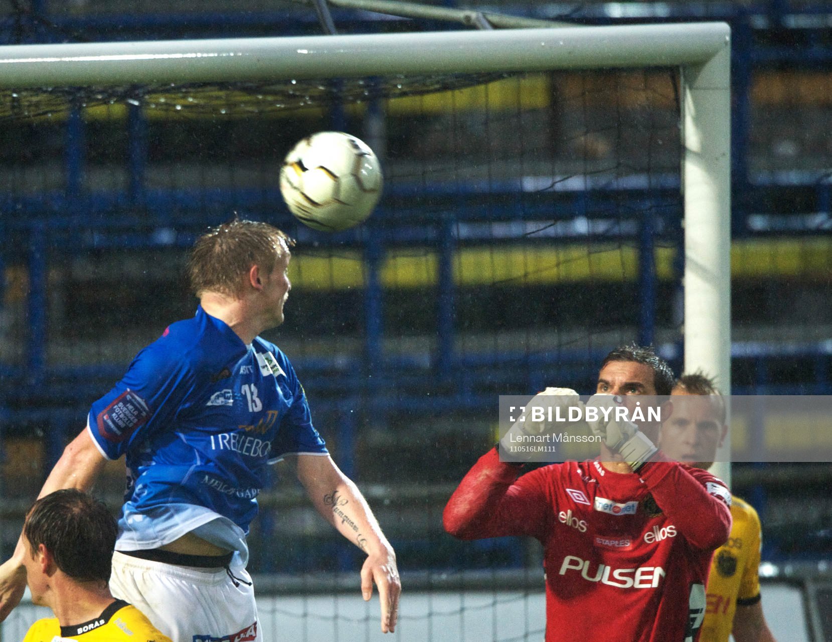 Fredrik Jensen, Trelleborg och Ante Covic, målvakt,