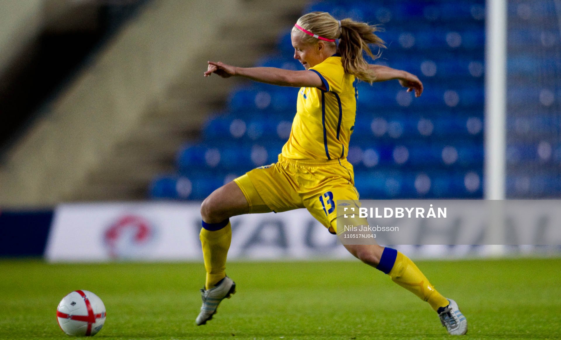 Elin Ekblom Bak, Sverige