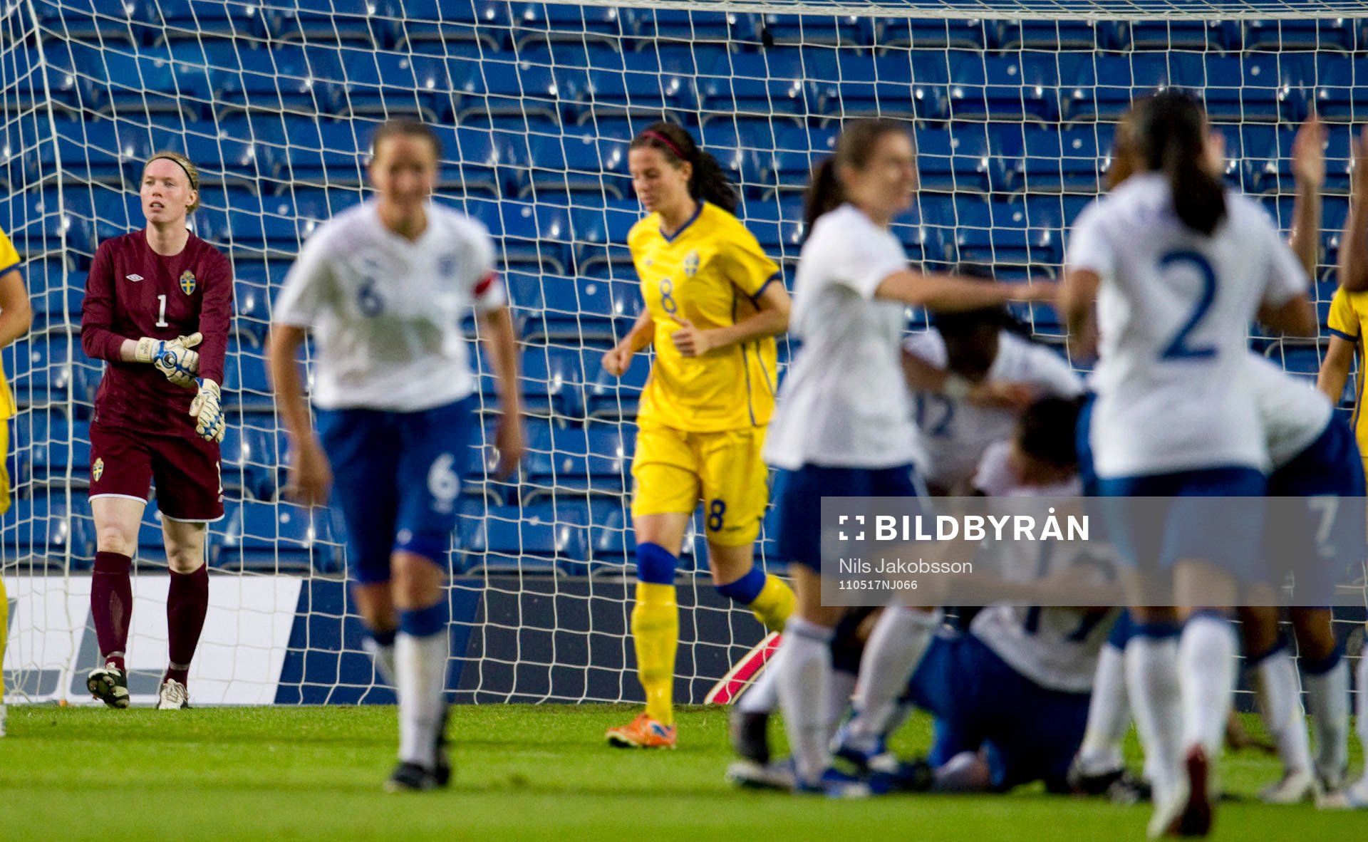 Hedvig Lindahl, Sverige, depp