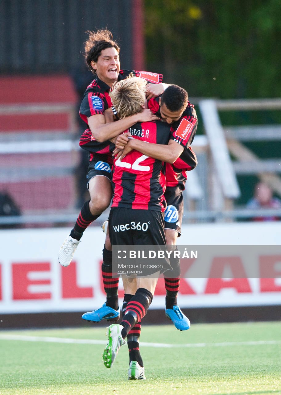  Joakim Lindner, BP jubel efter 1-0 tillsammans med Miiko Albornoz och Nabil Bahoui
