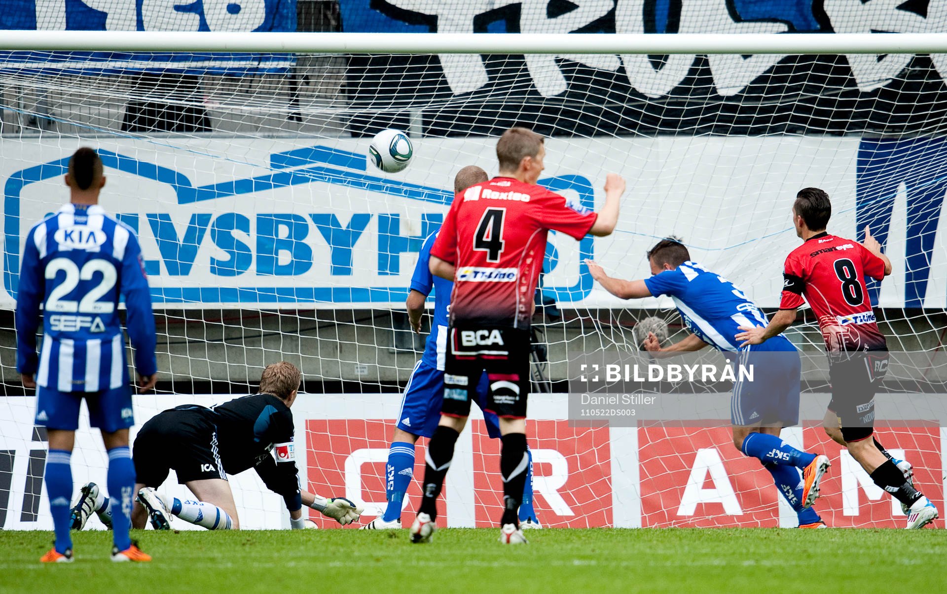 Magnus Andersson, Trelleborg, gör 0-1 bakom Marcus