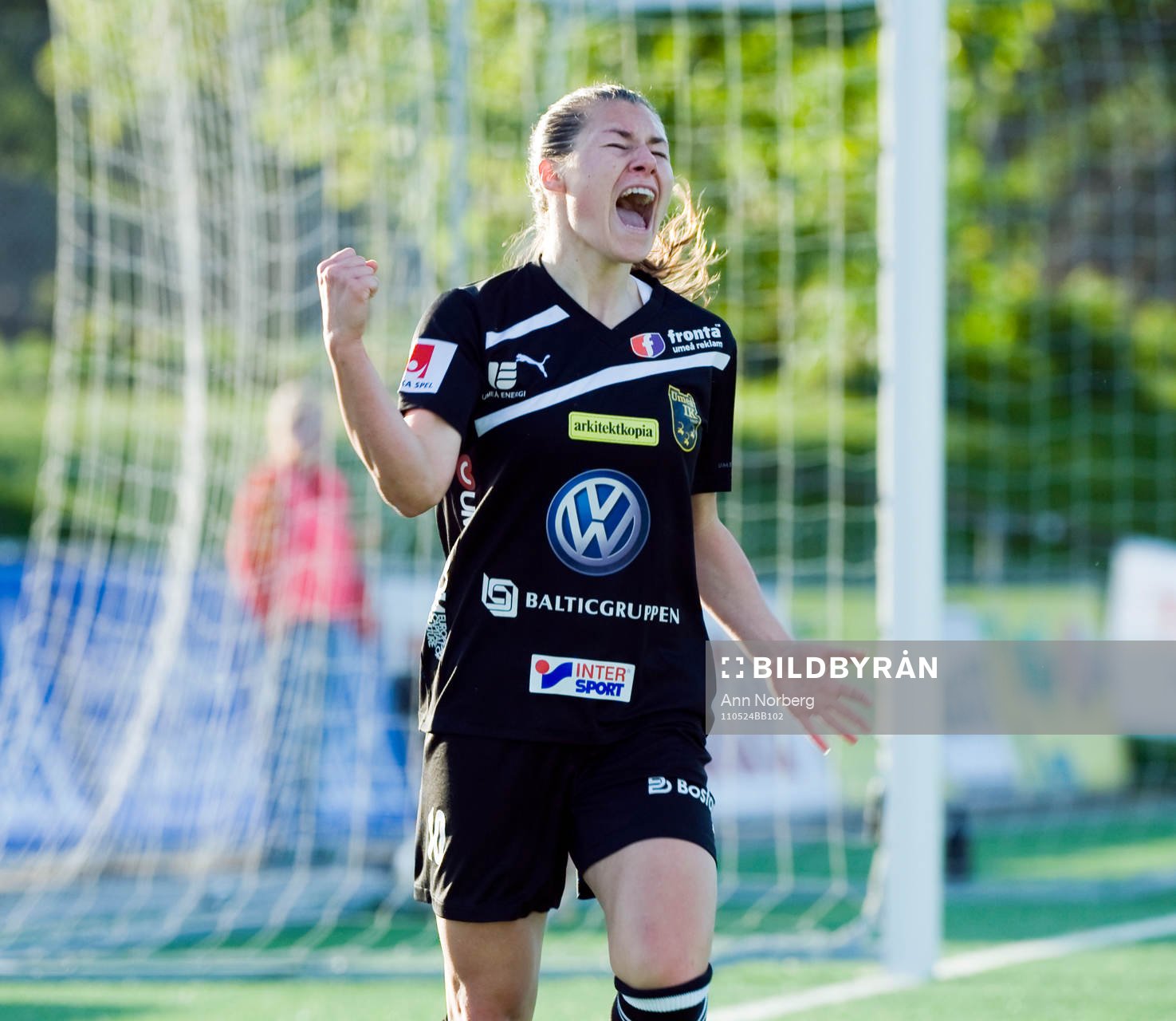 Ramona Bachmann, Umeå, jubel