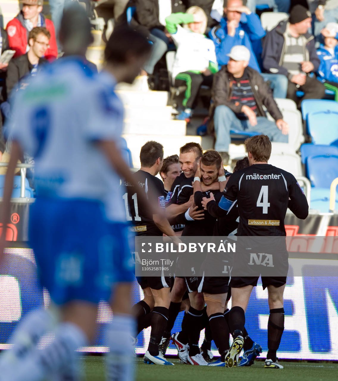  Fredrik Nordback och Valdet Rama, Örebro, jubel efter 0-1.