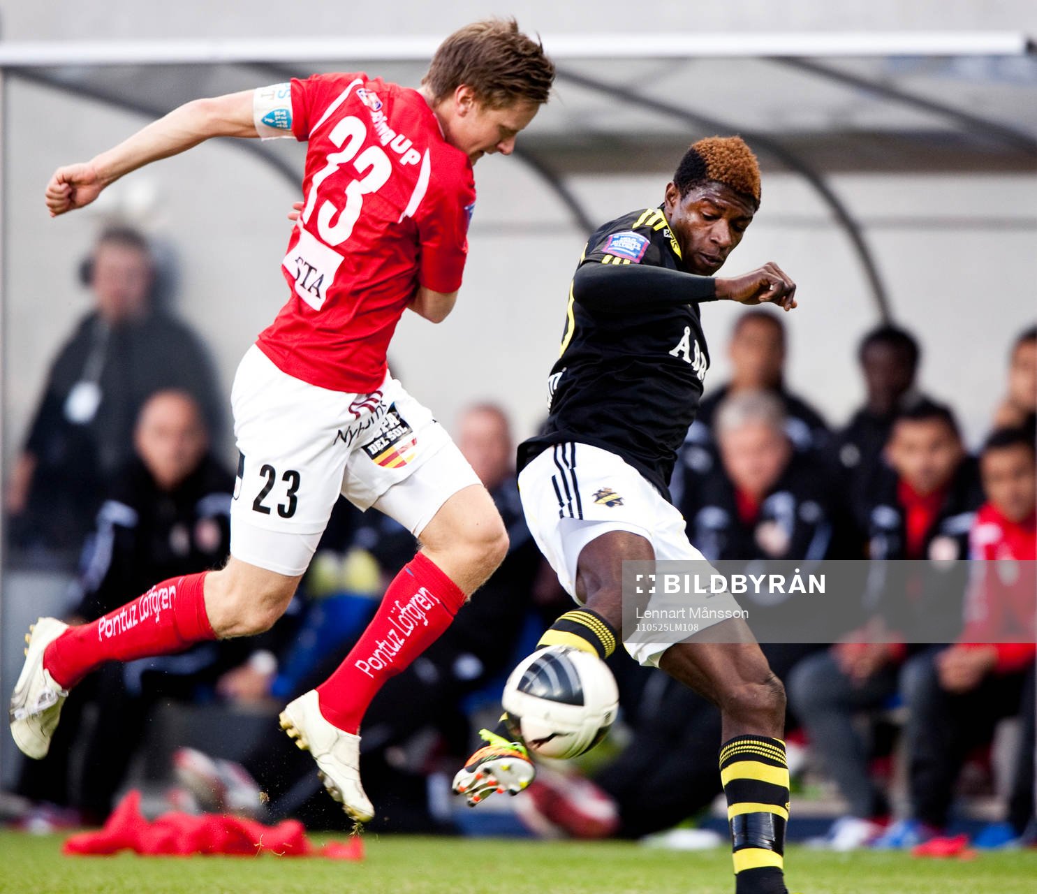 Mattias Johansson, Kalmar och Mohamed Bangura, AIK