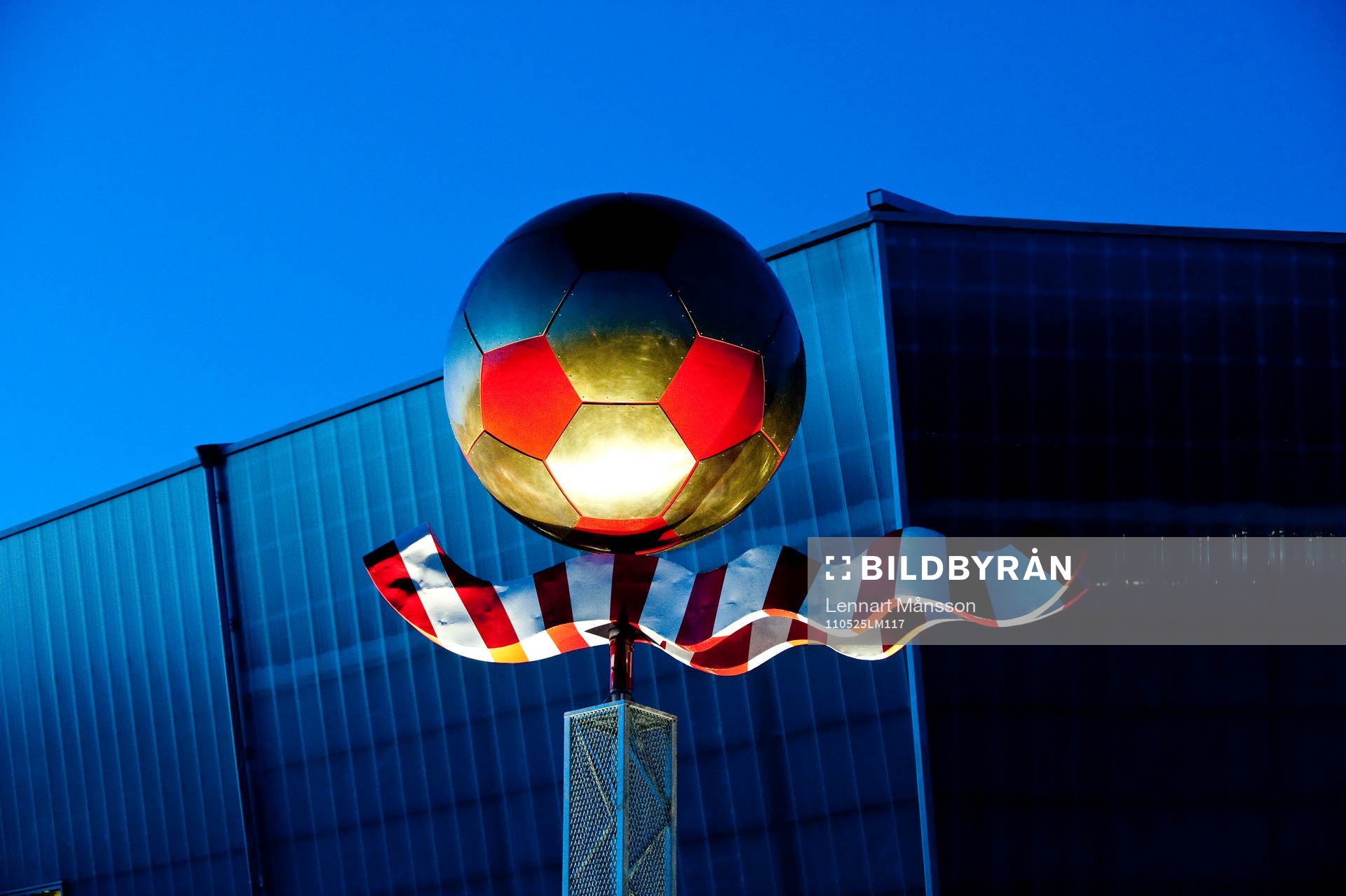 Guldfågeln arena