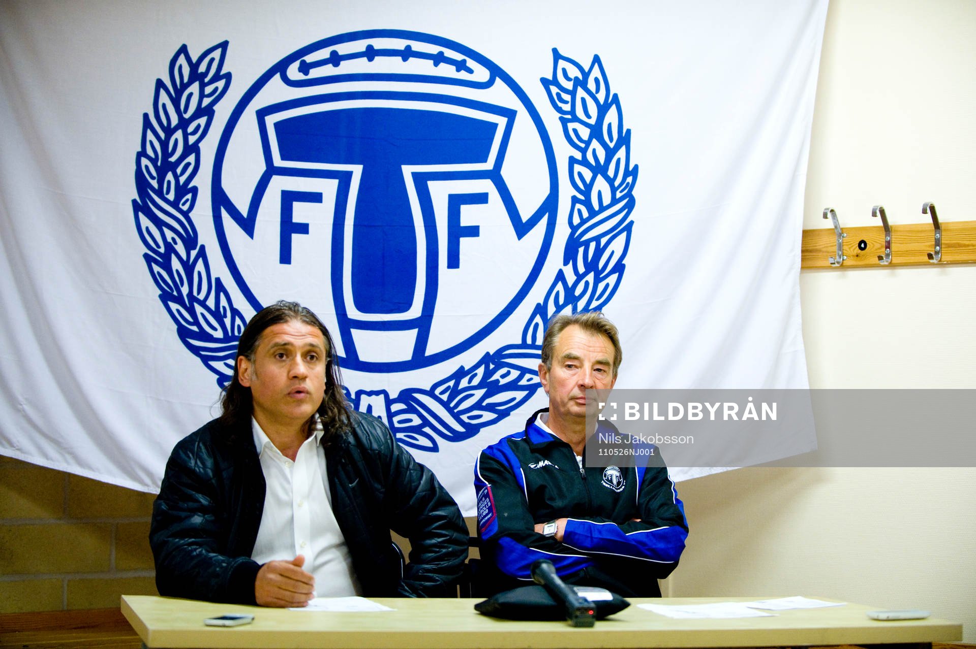 Özcan Melkemichel, tränare Syrianska, Tom Prahl, tränare