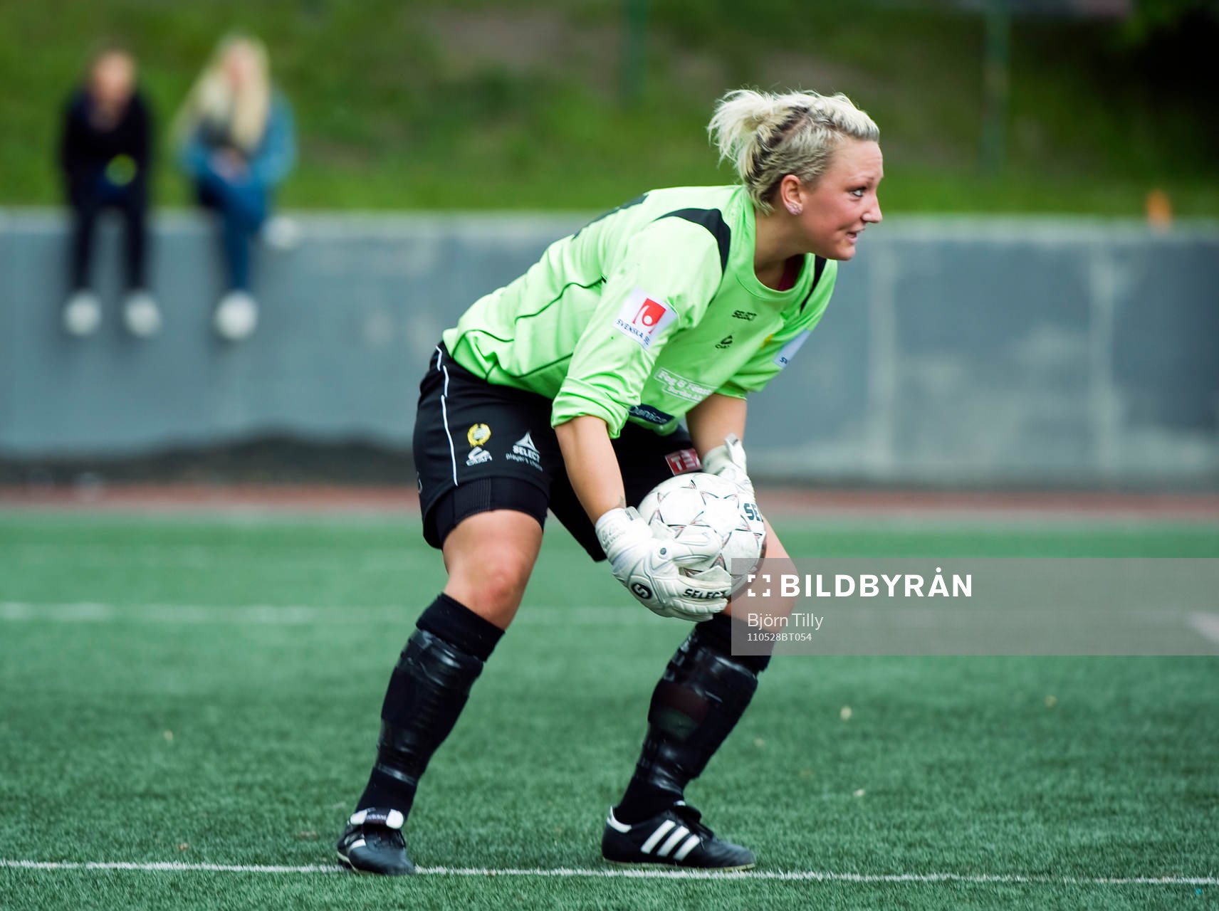 Veronica Arneflod, målvakt.