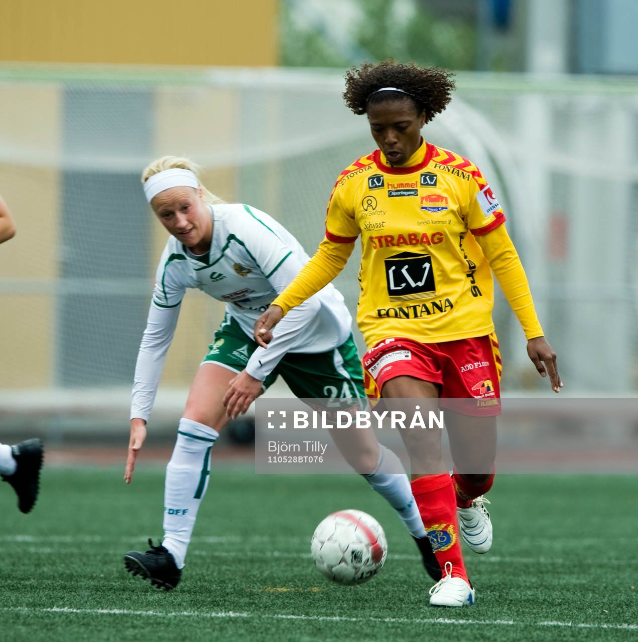  Kelly Eagan, Hammarby och Elaine Estrella Moura,Tyresö.