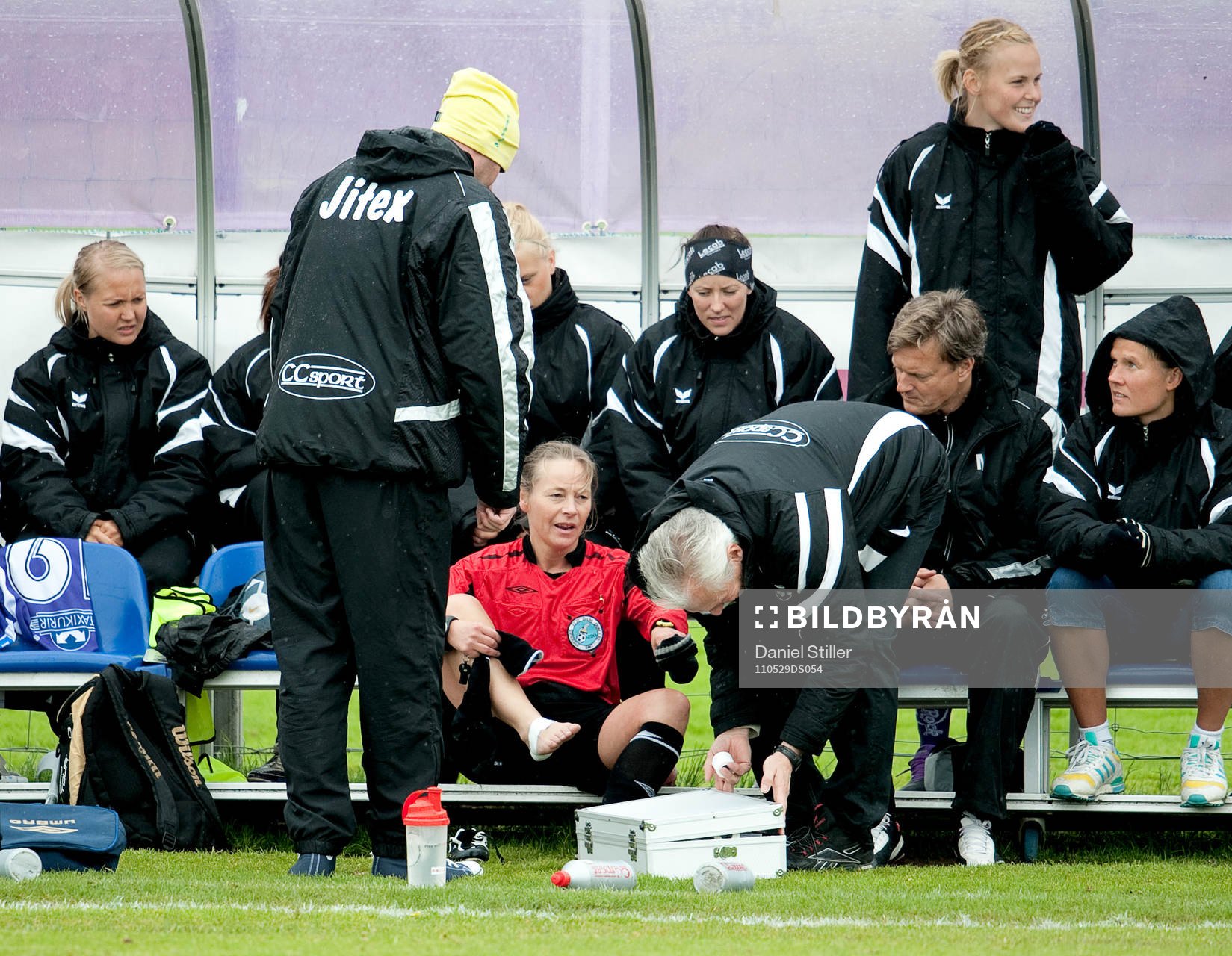Domare Susanne Borg Pilhamre får utgå 9 minuter in i