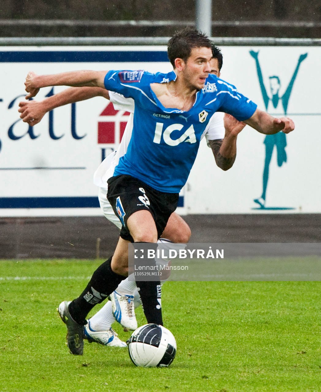 Raul Ruiz, Halmstad. Trasig tröja