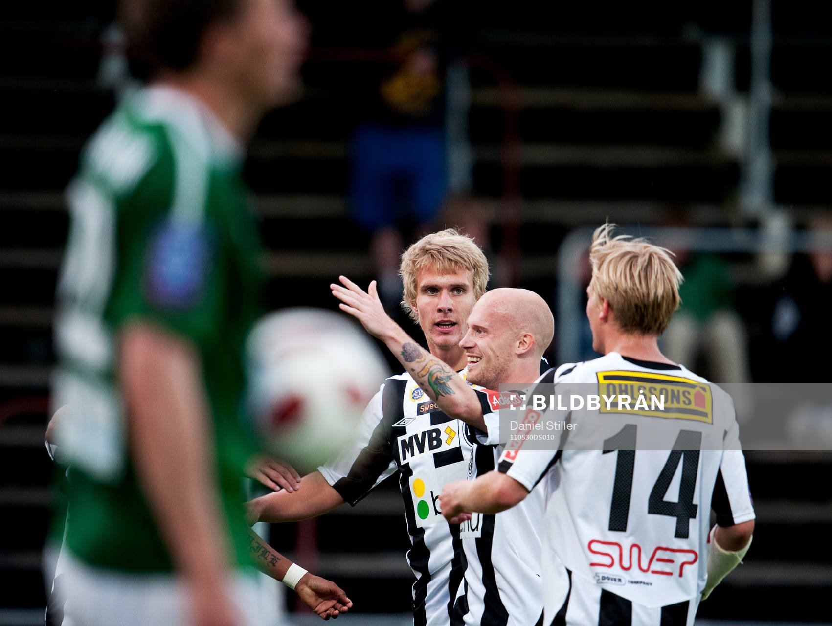 0-2, jubel Linus Olsson, Max Mölder