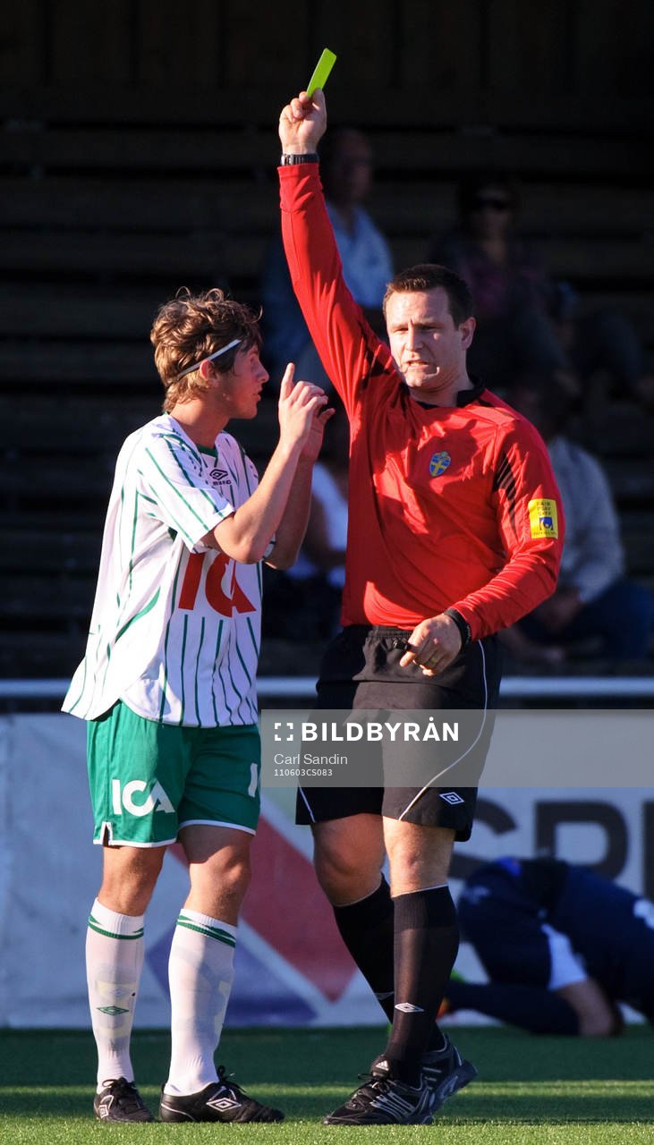 Arvid Johannessen, Västra Frölunda, gult kort