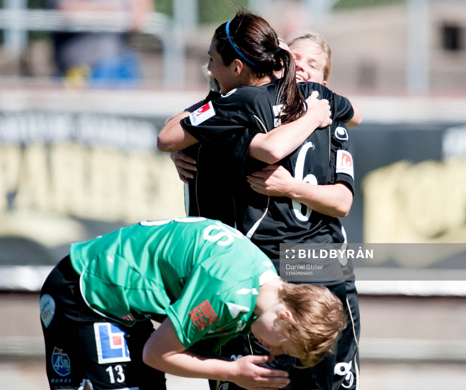 Anna Ahlstrand, Göteborg, gör 1-0, jubel Sara Lindén.