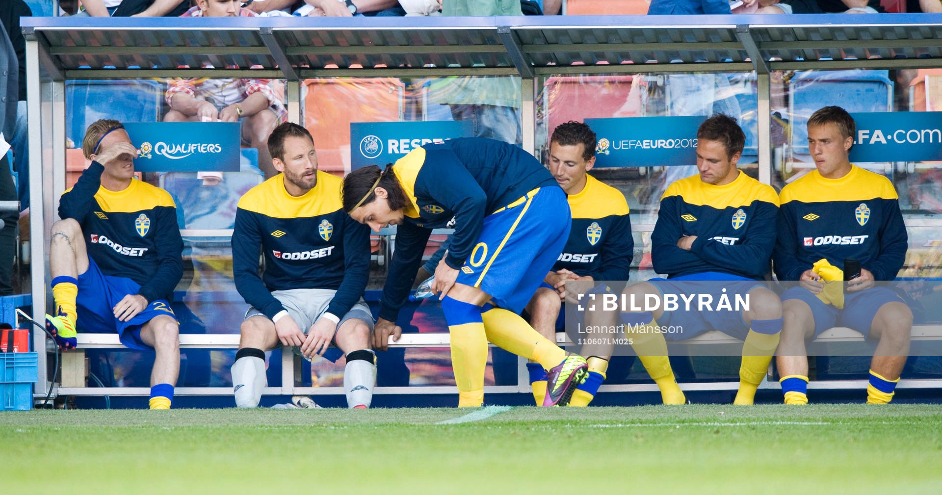 Zlatan Ibrahimovic tar plats på avbytarbänken