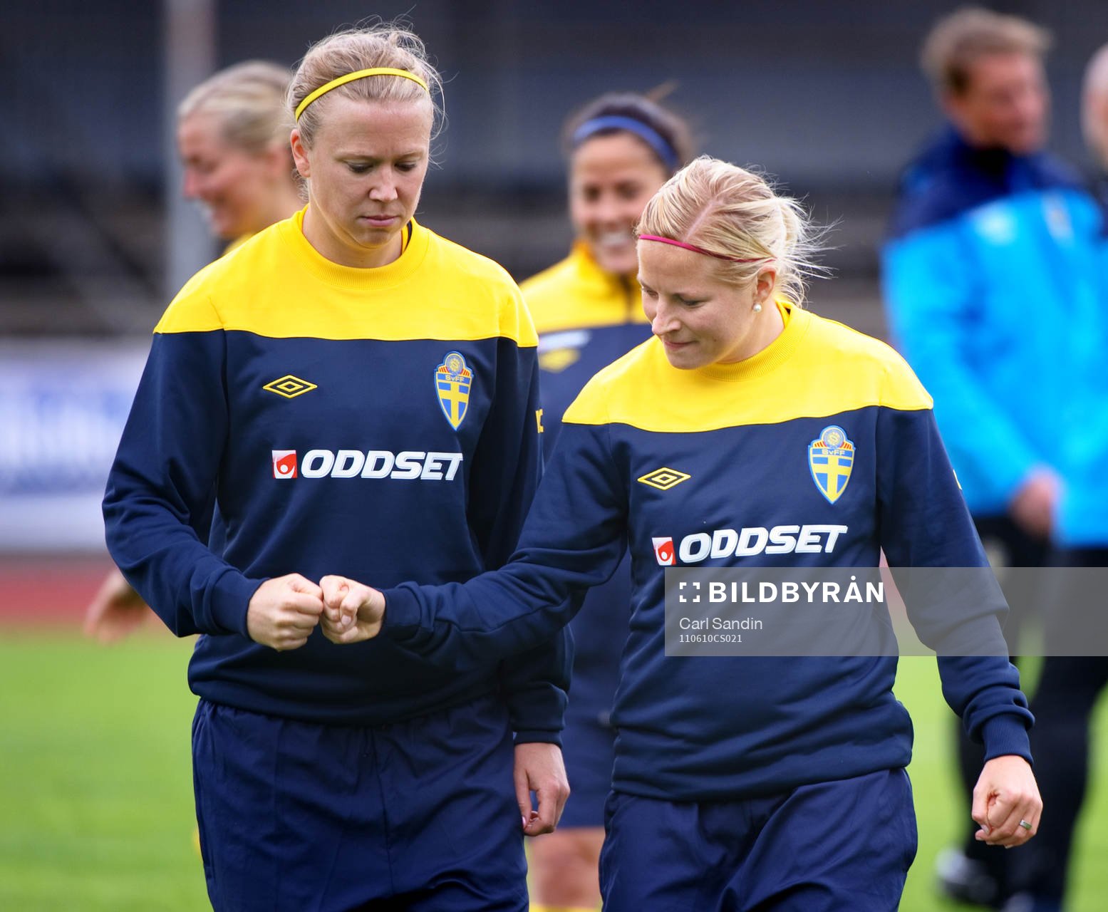Sara Larsson, Annica Svensson
