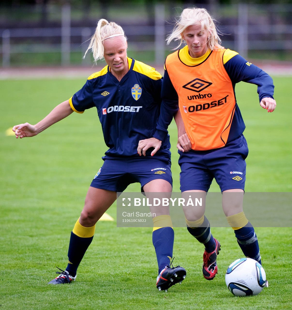 Caroline Seger, Sofia Jakobsson