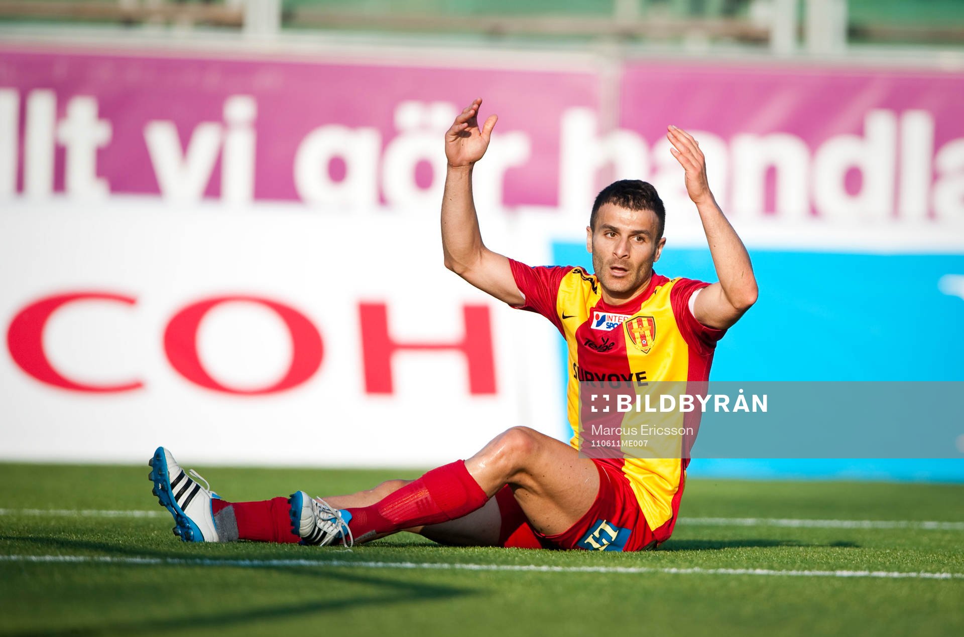 Sharbel Touma, Syrianska, ger upp