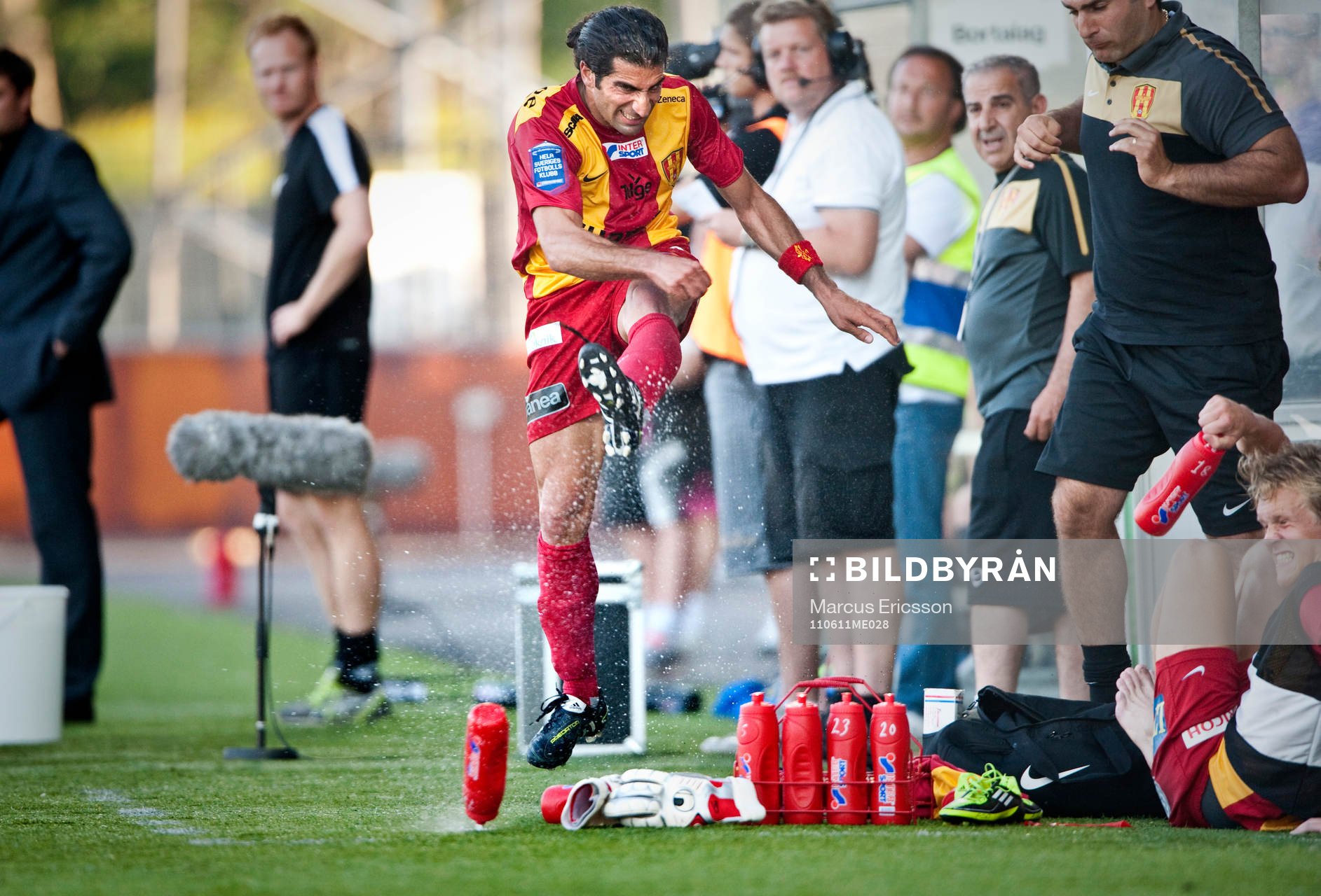 Abgar Barsom, Syrianska blir förbannad och frustrerad i