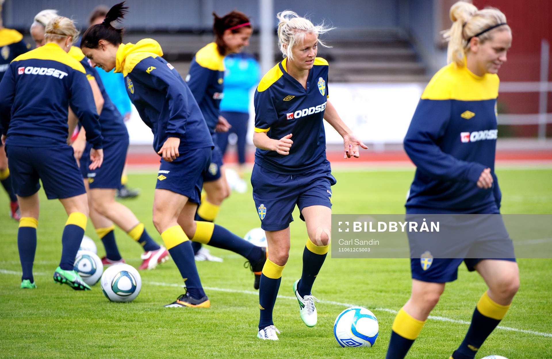 Josefine Öqvist, Sverige