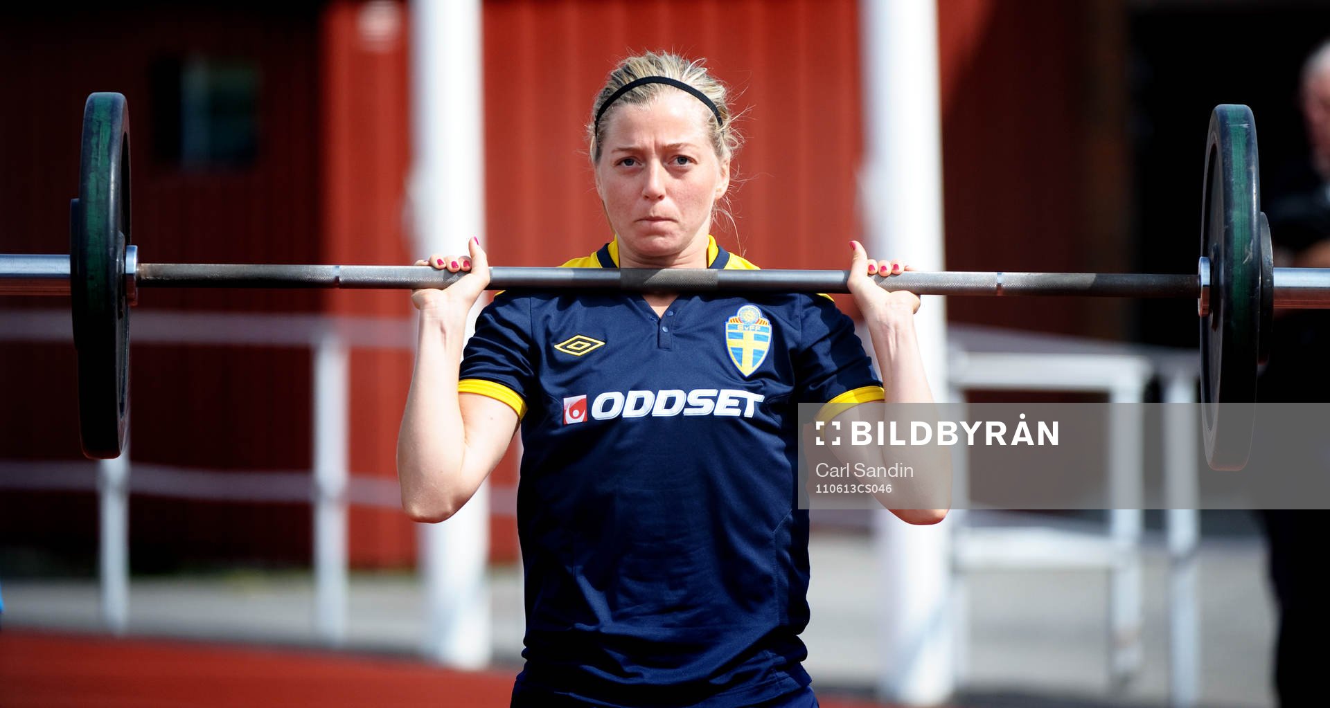 Linda Sembrant, Sverige