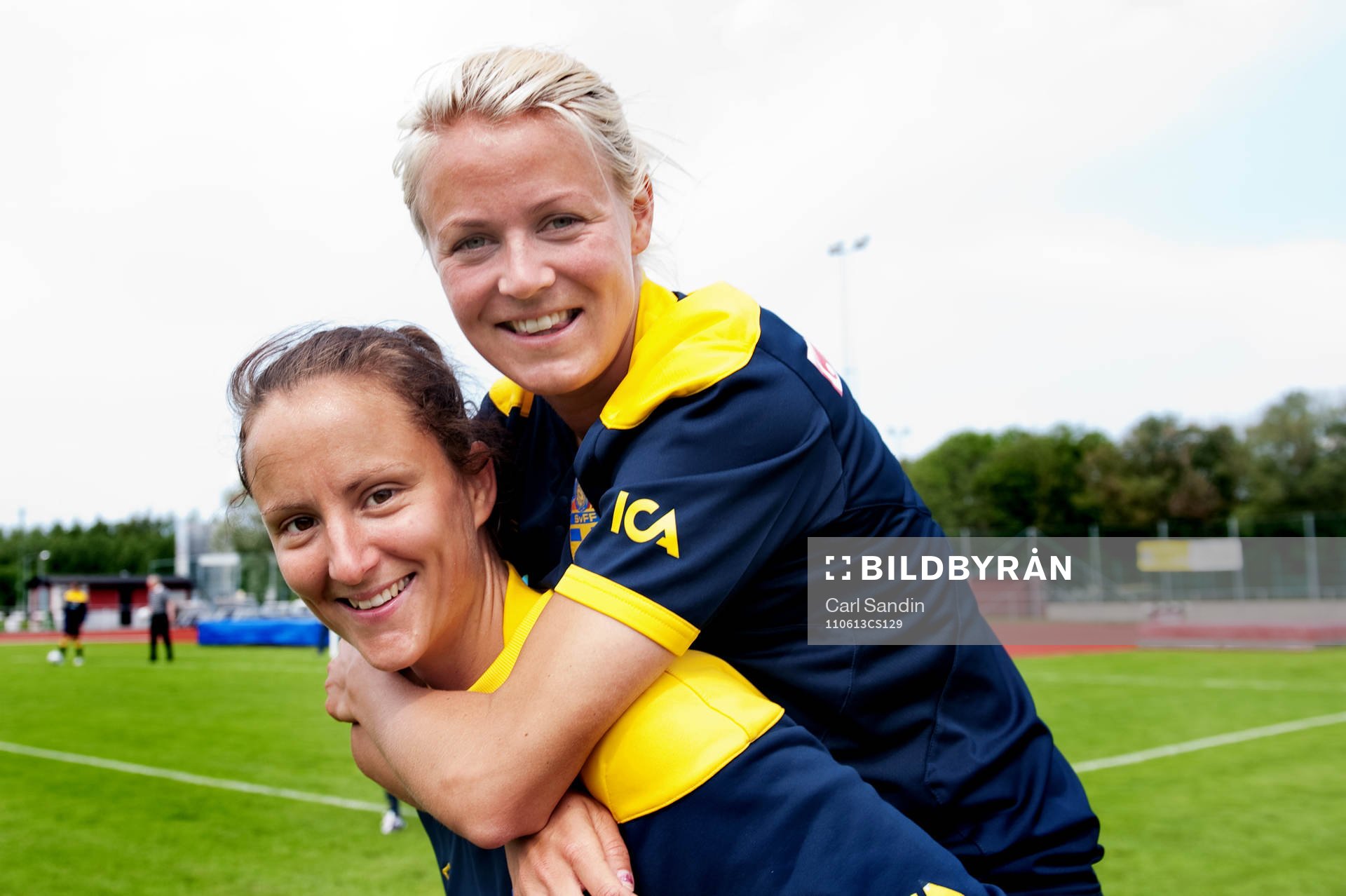 Sofia Lundgren, målvakt, Josefine Öqvist