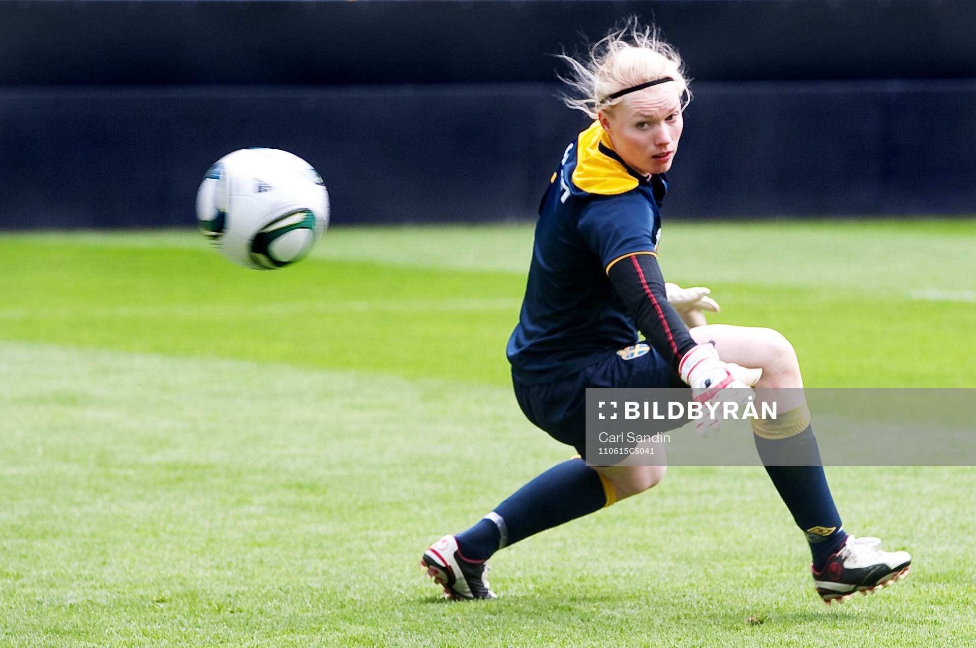 Hedvig Lindahl, målvakt