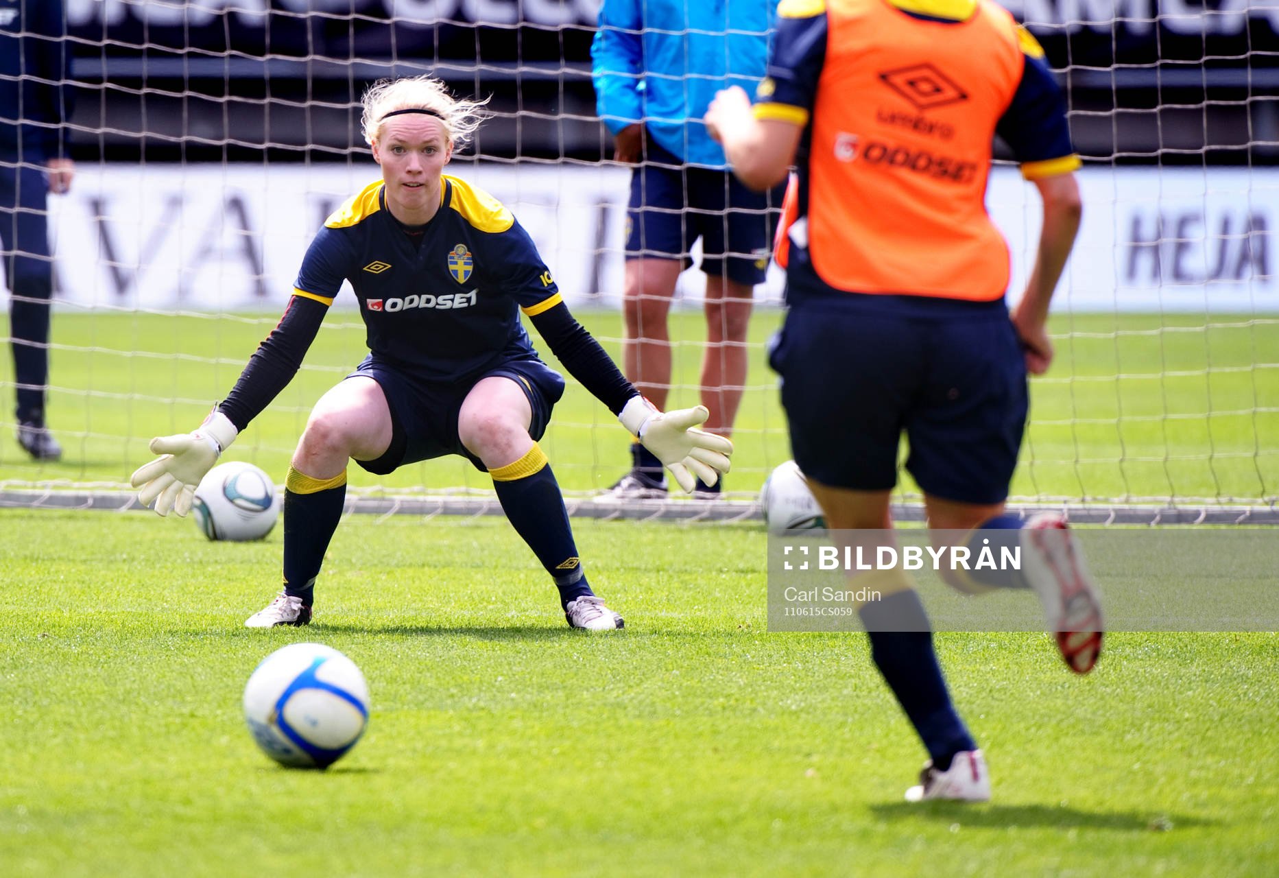 Hedvig Lindahl, målvakt